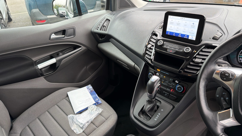 Ford Grand Tourneo Connect 1.5 EcoBlue 120 Titanium 5dr Powershift Diesel Estate